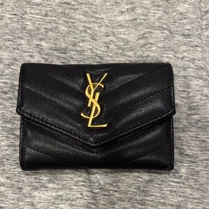FAUX Yves Saint Laurent Black Wallet with Gold Logo